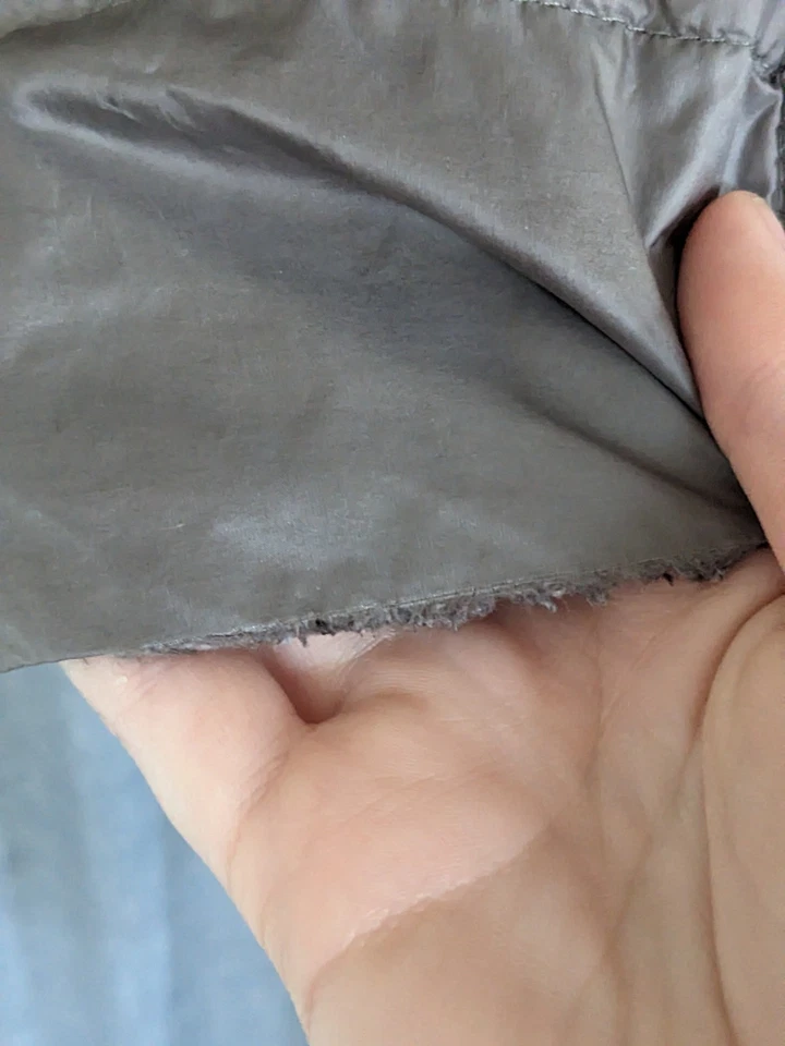 Chaqueta Embalable Para Mujer M ANA A New Approach Premium Plumón de Pato Con Capucha Ligera Foto 4 de 4