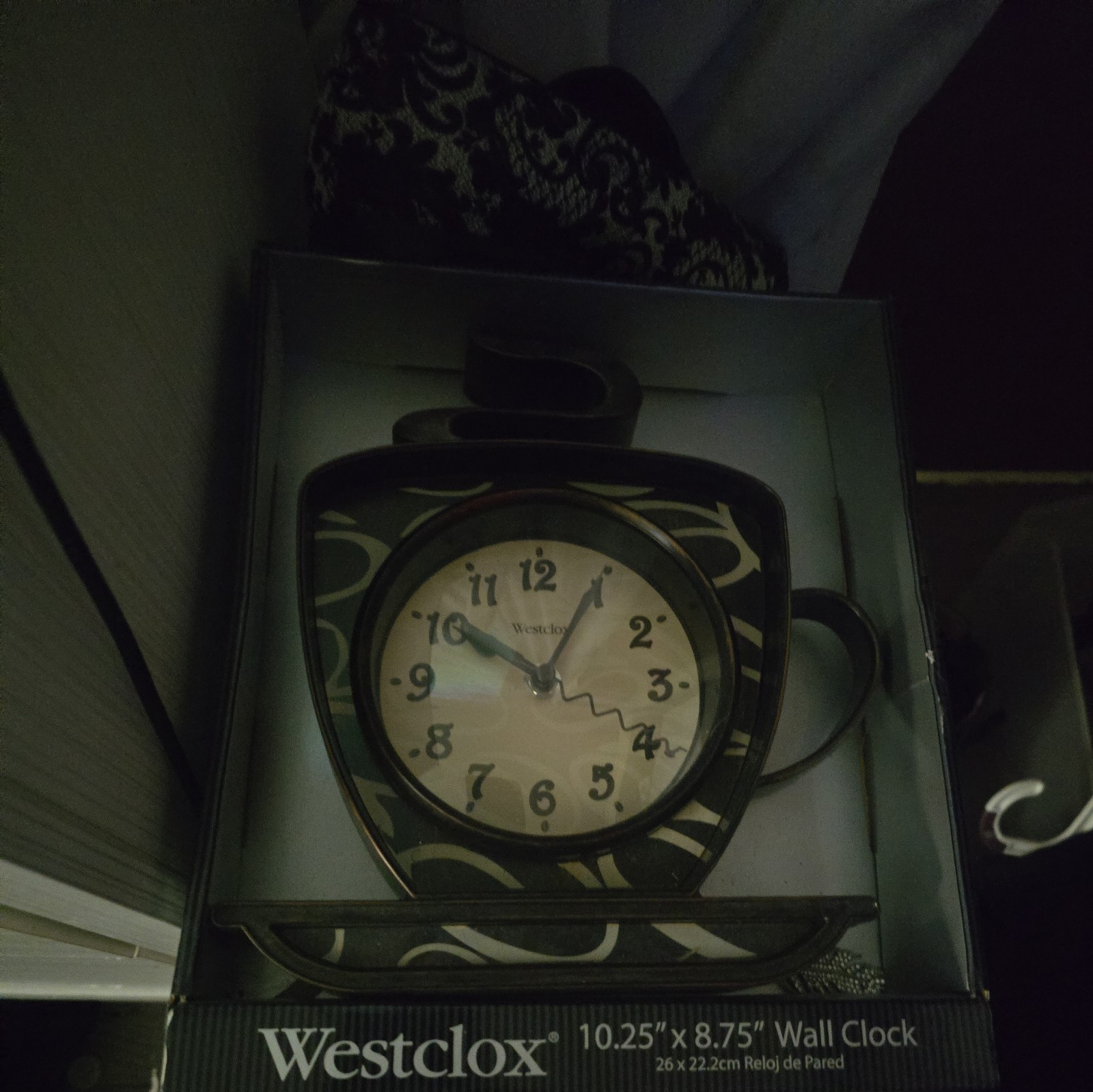 Westclox Coffee Cup Wall Clock 3D Mug Analog Kitchen Clock 32038 - Part Missing