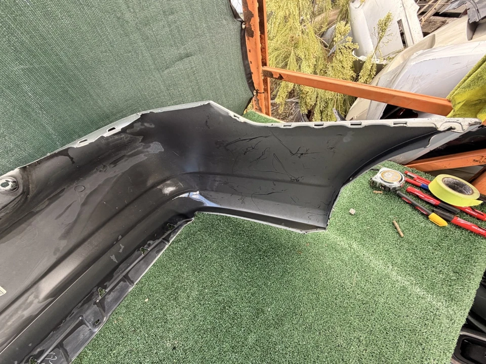 Capa de para-choque traseira Honda Civic Coupe 2001 – 2003 fabricante de equipamento original 71501-s5p-zz00 - Imagem 4 de 4