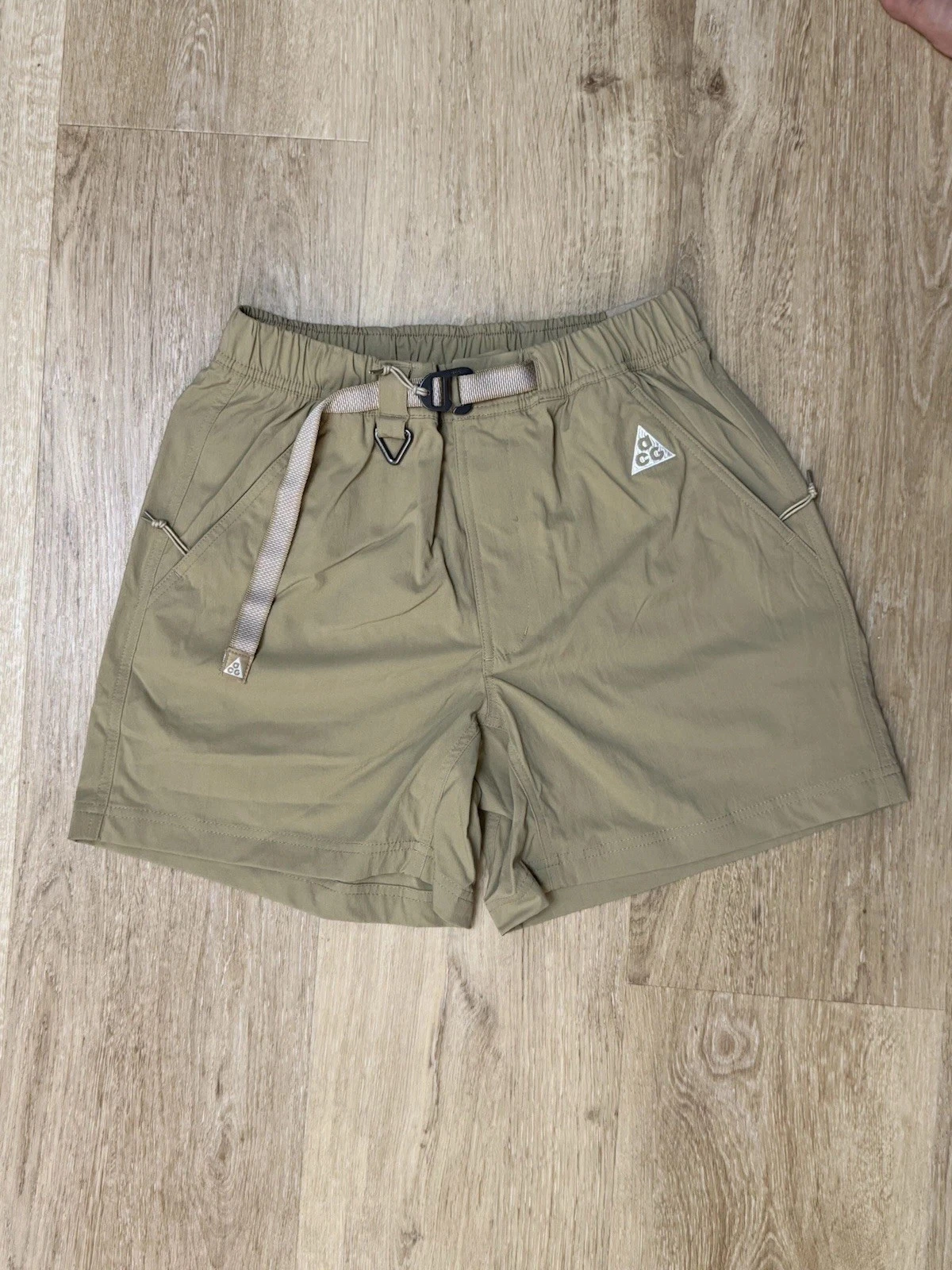 Nike ACG Hiking Trail Shorts Loose Fit Beige Size Small FN2430-297
