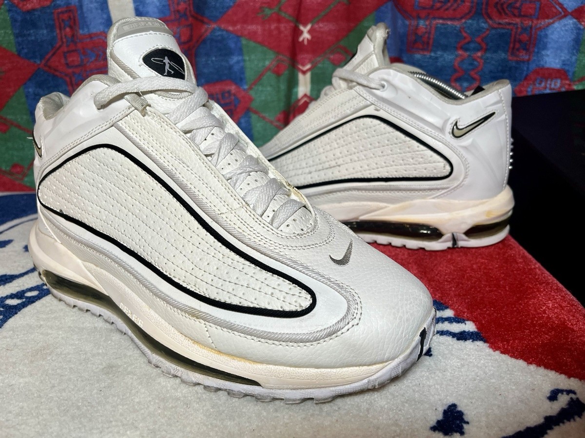 ken griffey jr shoes silver