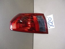05 06 07 Chrysler 300 PASSENGER Side Tail Light Used Rear Lamp #720-T 
