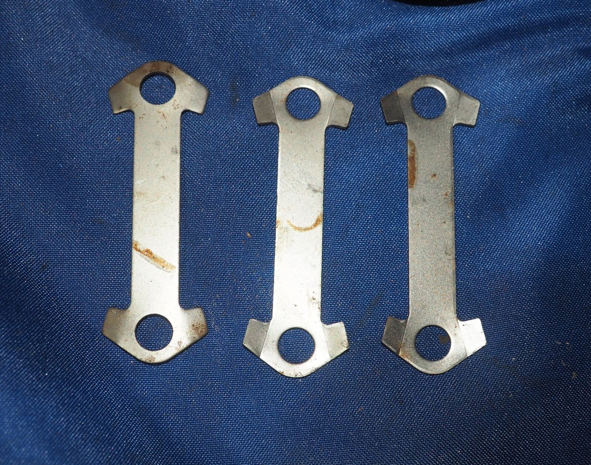 Dana Spicer Universal Joint Kit 5-279X W/Hardware NOS W/90