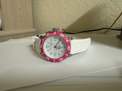 Unisex Nautica N11603G NSR 100 J-Class Pink bezel white dial Watch NEW - Picture 2 of 8