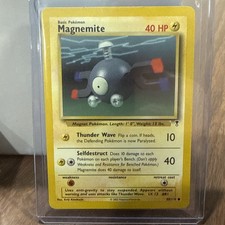 Magnemite 80/110 Legendary Collection Regular