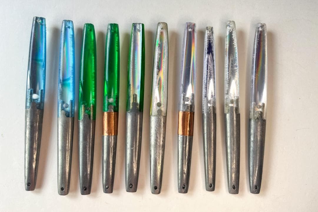 Ten sets of jigging, jigging, jigging rods