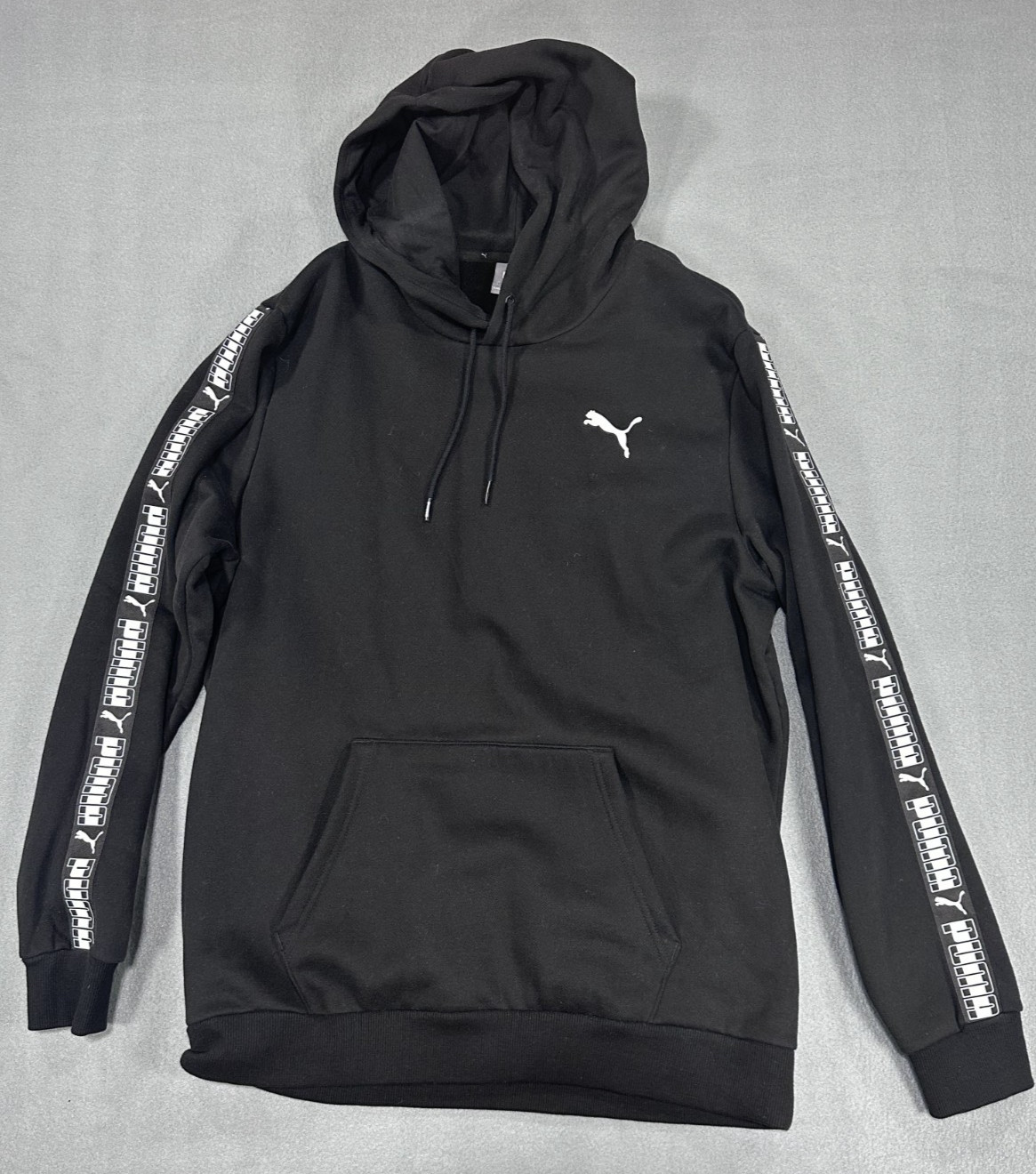 Puma Men's Pullover Black and White Hoodie Large