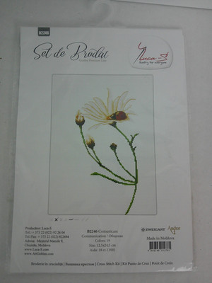 Luca S Cross Stitch Kit B2246 Daisy Lady bug Communication 18 Ct Aida