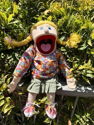 Silly Puppets CINDY Blonde Caucasian 25  Full Body Puppet No HandRod EUC 2008