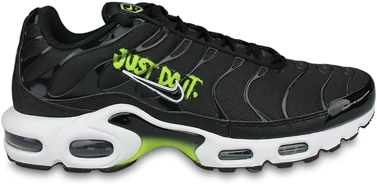 Nike Air Max Plus TN Black Tuned Logo Sneakers Trainers Running