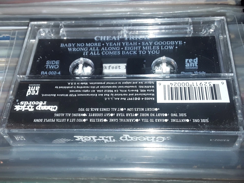 RARE ORIGINAL CHEAP TRICK SELF TITLED FACTORY SEALED WITH HYPE STICKER RA002-4 - Image 2 of 4
