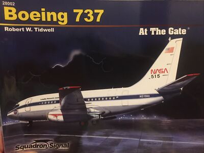 Squadron Signal 28002 Boeing 737 At The Gate # New!!!