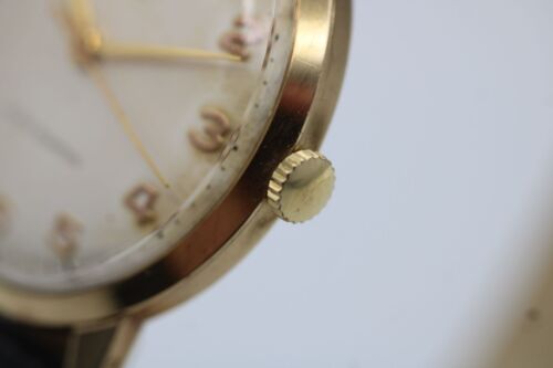 Tudor Royal 9ct anni 60 con scatola servizio completo marzo 2025 - Foto 4 di 12