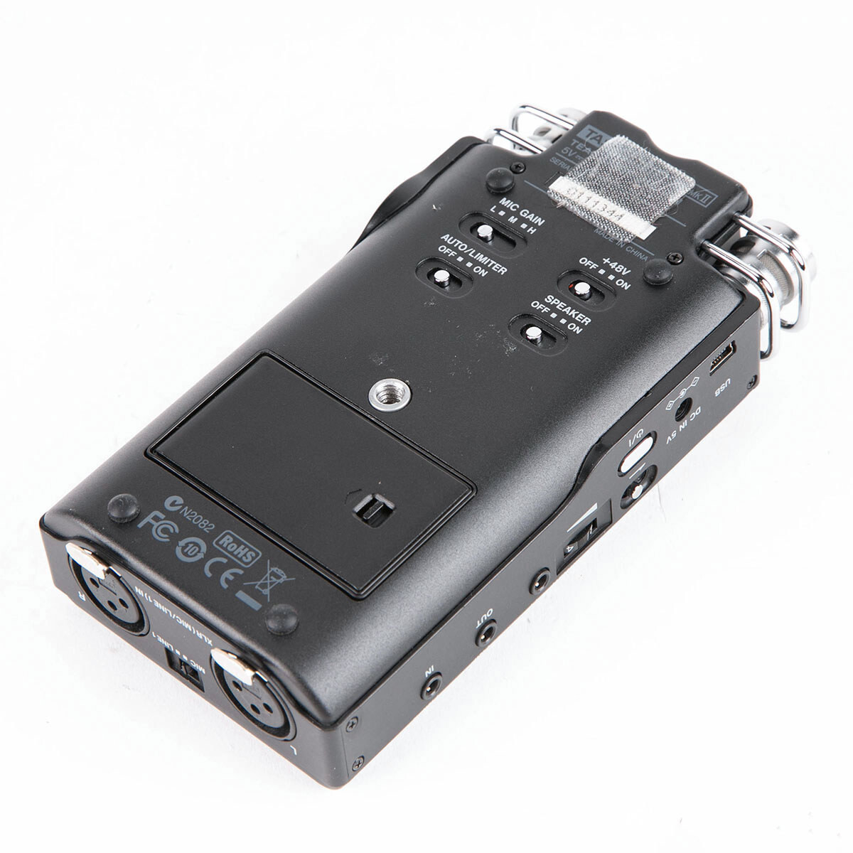 Tascam DR-100mkII Portable 2-Channel Linear PCM Recorder Tascam DR-100mkII Portable 2-Channel Linear PCM Recorder