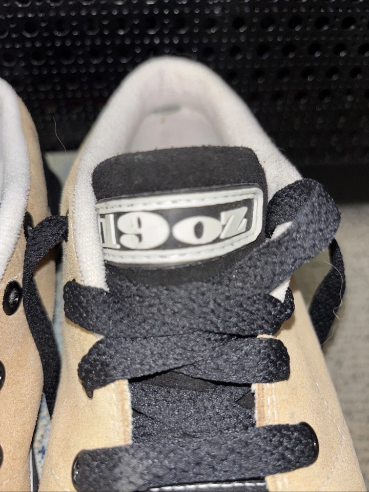 Tenis de gamuza Airwalk vintage para hombre 19 oz raras tostadas/negras 7,5 en caja sin existencias Foto 3 de 4