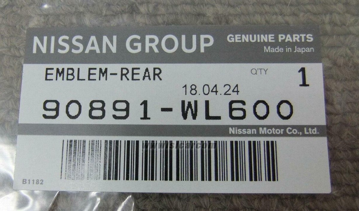 NISSAN ELGRAND HIGHWAY STAR E51 EMBLEM REAR CHROME 90891 NISSAN ELGRAND HIGHWAY STAR E51 EMBLEM REAR CHROME 90891