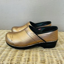 Sanita Cairo Leather Clogs Gold size 41 (10)