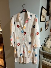 Unbranded white shirt dress with floral pattern, size XL
