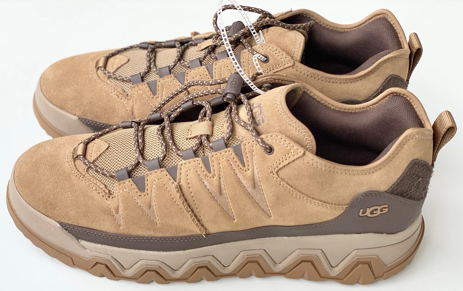 Ugg CapTrail Low Chestnut Men’s Size 14 Waterproof Trail Running Shoes 1158252