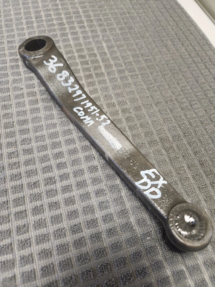 1951 1952 Chevrolet Chevy Truck Com 3100 ? NOS GM 3683299 3683297 Pitman Arm XDD - Изображение 2 из 3