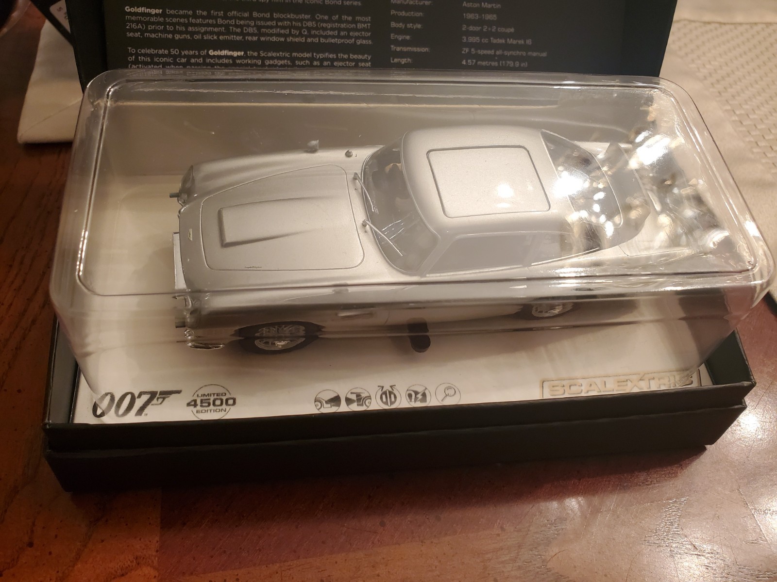Scalextric C4436 James Bond Aston Martin DB5 - 'Goldfinger' 1/32 Slot Car