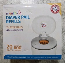 Munchkin  Arm  Hammer Diaper Pail Snap, Seal  Toss  Refill Bags 20 Pack New