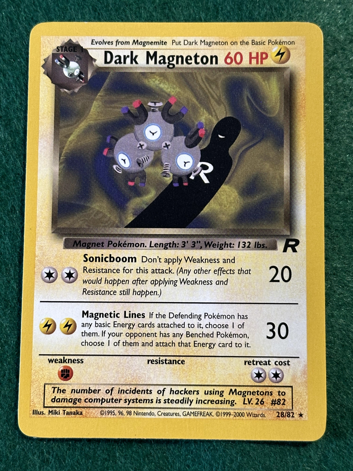 Dark Magneton 28/82 Team Rocket Regular NM
