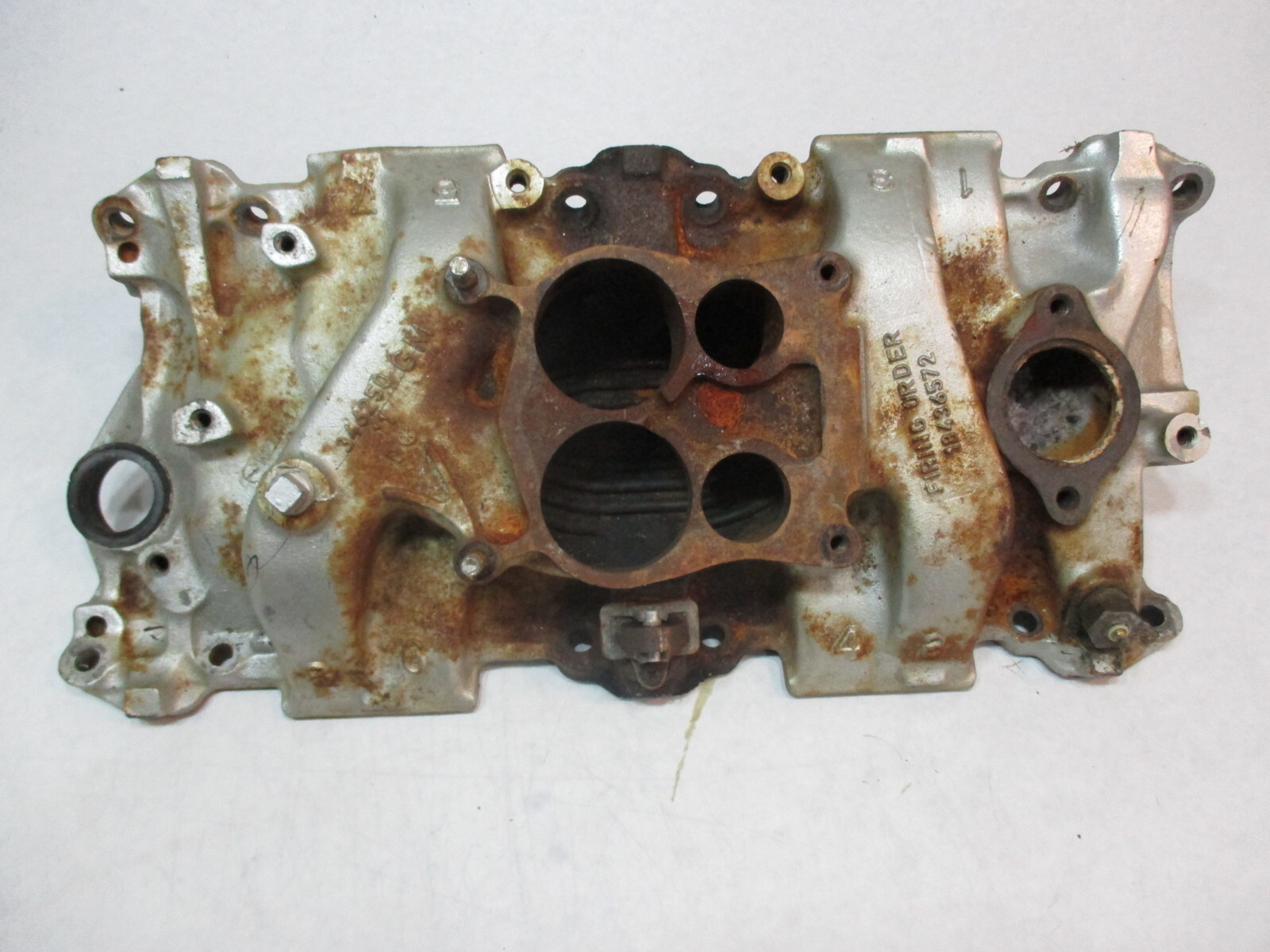 346250 Mercruiser OMC GM Chevy 5.0 5.7  V8 Stern Drive 4 BBL Intake Manifold