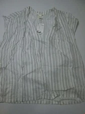 NWT H&M Women Size 10 V-Neck Shirt White/Black Sleeveless Striped Basic