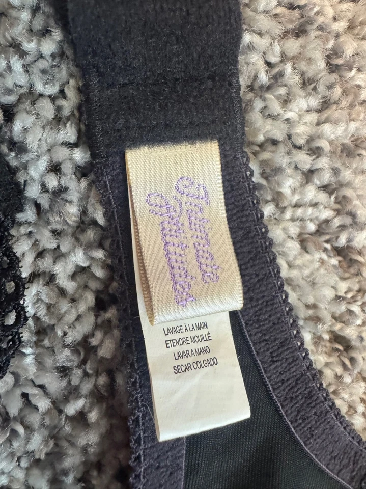 Sujetador Intimate Attitudes de encaje negro para mujer talla 44 Foto 3 de 4