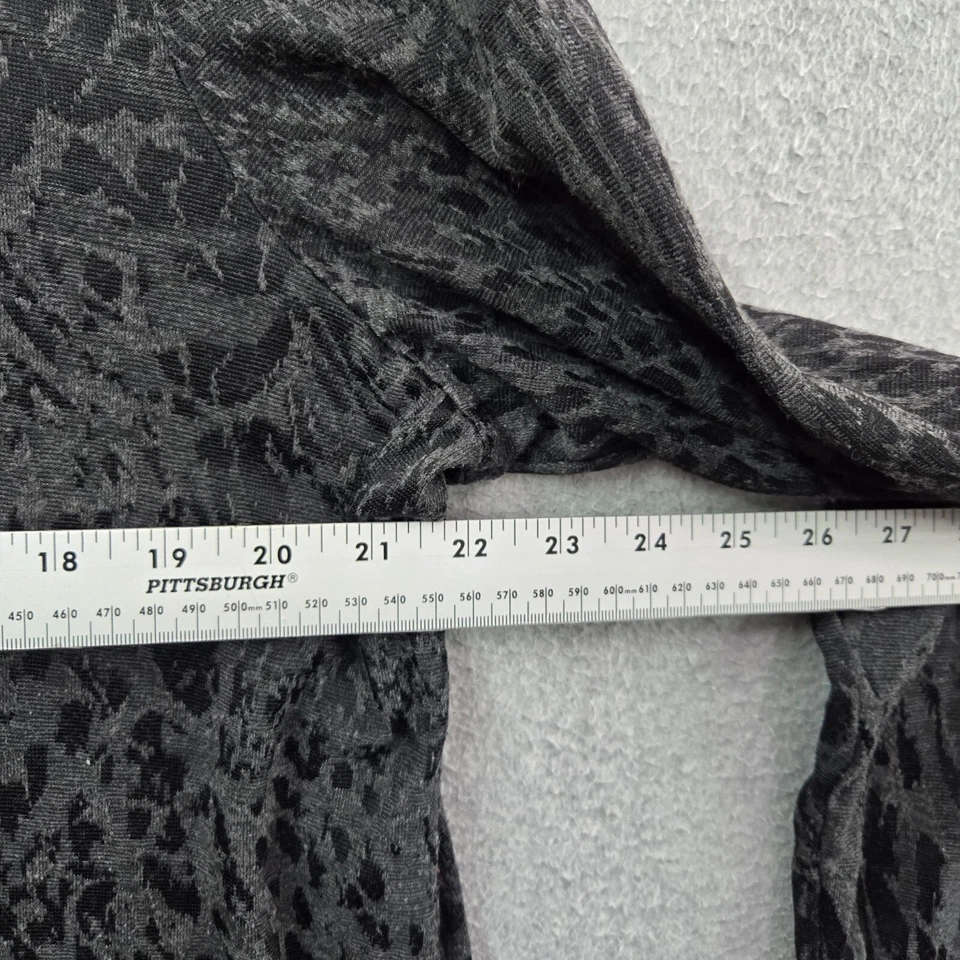 Simply Vera Vera Wang Women Sweater 2XL Gray Leopard Print Knit Long Sleeve - Image 3 of 4