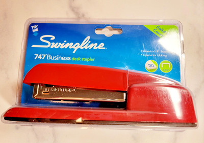 Swingline 747 Business Full Strip Desk Stapler Office Space Rio Red 74736