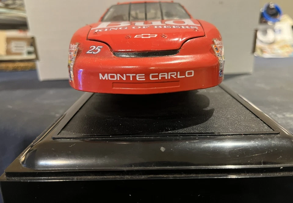 Ken Schrader #25 Budweiser 1996 Chevrolet Monte Carlo 1:64 Revell unboxed - Image 3 of 3