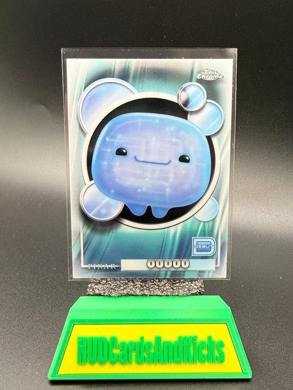 2026 Topps Chrome Disney - Ooooo - Elio - DEBUT