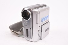 Sony Handycam DCR-PC109 Handheld Digital Video Camera T-32521