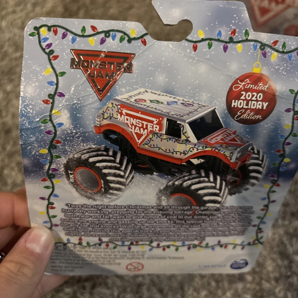 Monster Jam 1:64 Christmas Stunt Truck 2020 exclusive 1/3000 NEW  - Image 3 of 3