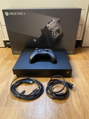 MICROSOFT XBOX ONE X - CONSOLE - 1TB 4K HD - BLACK EDITION CIB 
