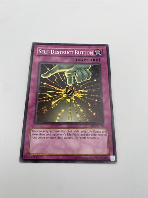 Self-Destruct Button - DR2-EN106 - Common - Unlimited Edition