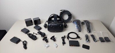 HTC Vive VR Headset Full Kit   Deluxe Pro Audio + NEW Controllers/Base Stations