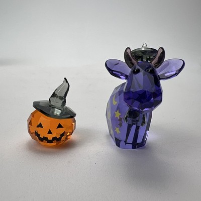 Swarovski Magic Mo Crystal Cow Figurine with Pumpkin Halloween Set