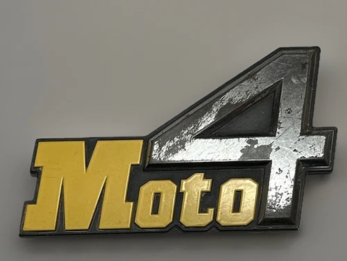 Vtg Yamaha Genuine Fender Emblem YFM 225 Moto 4 1986-1987 YFM 350 Moto4 1987