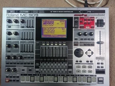 Roland MC 909 MC-909 Groovebox - For Parts - READ desc