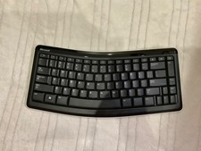 Microsoft Bluetooth Mobile Keyboard 6000 Mode...