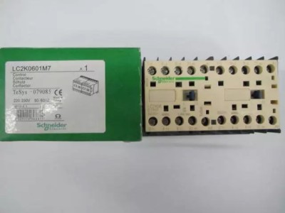 1PC New Sceider LC2K0601M7 AC220V