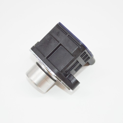 MERCEDES-BENZ GLA X156 Engine Solenoid Valve A2709820000 NEW GENUINE - Picture 5 of 9
