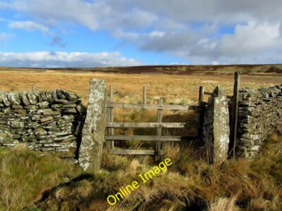Foto 6x4 Blick Richtung Ouster Bank Lofthouse \/SE1073 zerschlagenes Tor platziert c2014