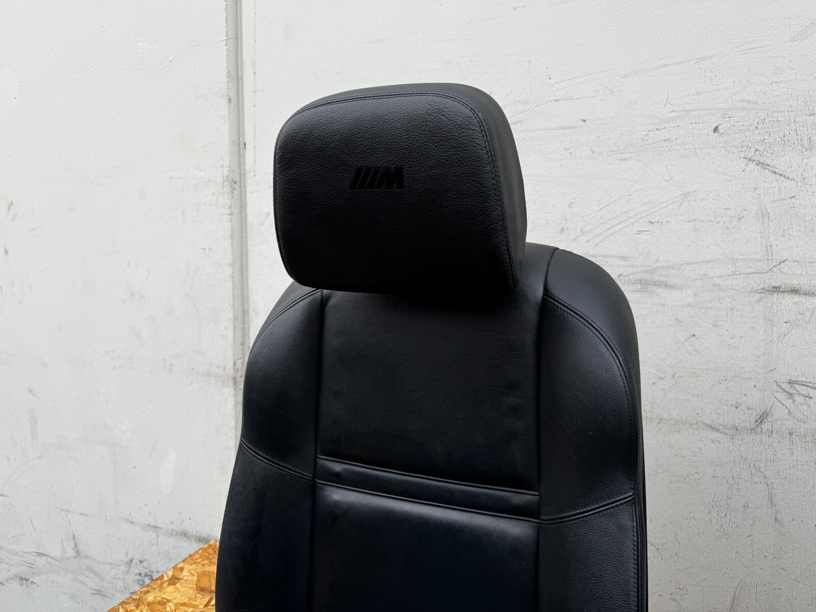 03-08 BMW E85 Z4 Right Passenger Side Upper Top Seat Cushion Black 7121708 OEM