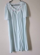 Vintage Lorraine Button down Nylon Nightgown With Quilted Accents And Pocket 2x