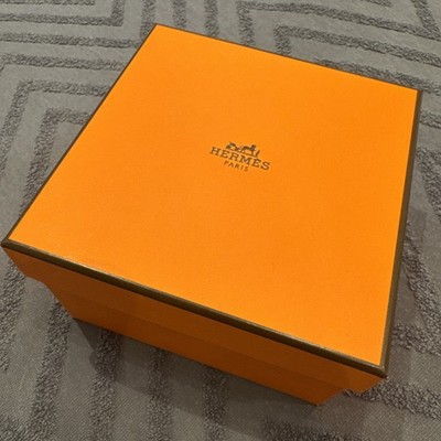 Original Hermes leere orange Box 13,5 x 8,5 x 13,5 cm Geschenkbox
