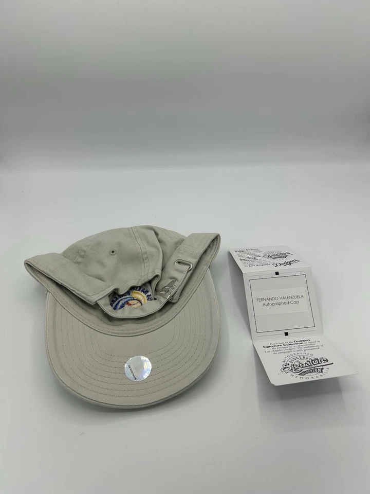 Fernando Valenzuela Signed RARE 2006 World Classic Autograph MLB Authentic - Image 2 of 2